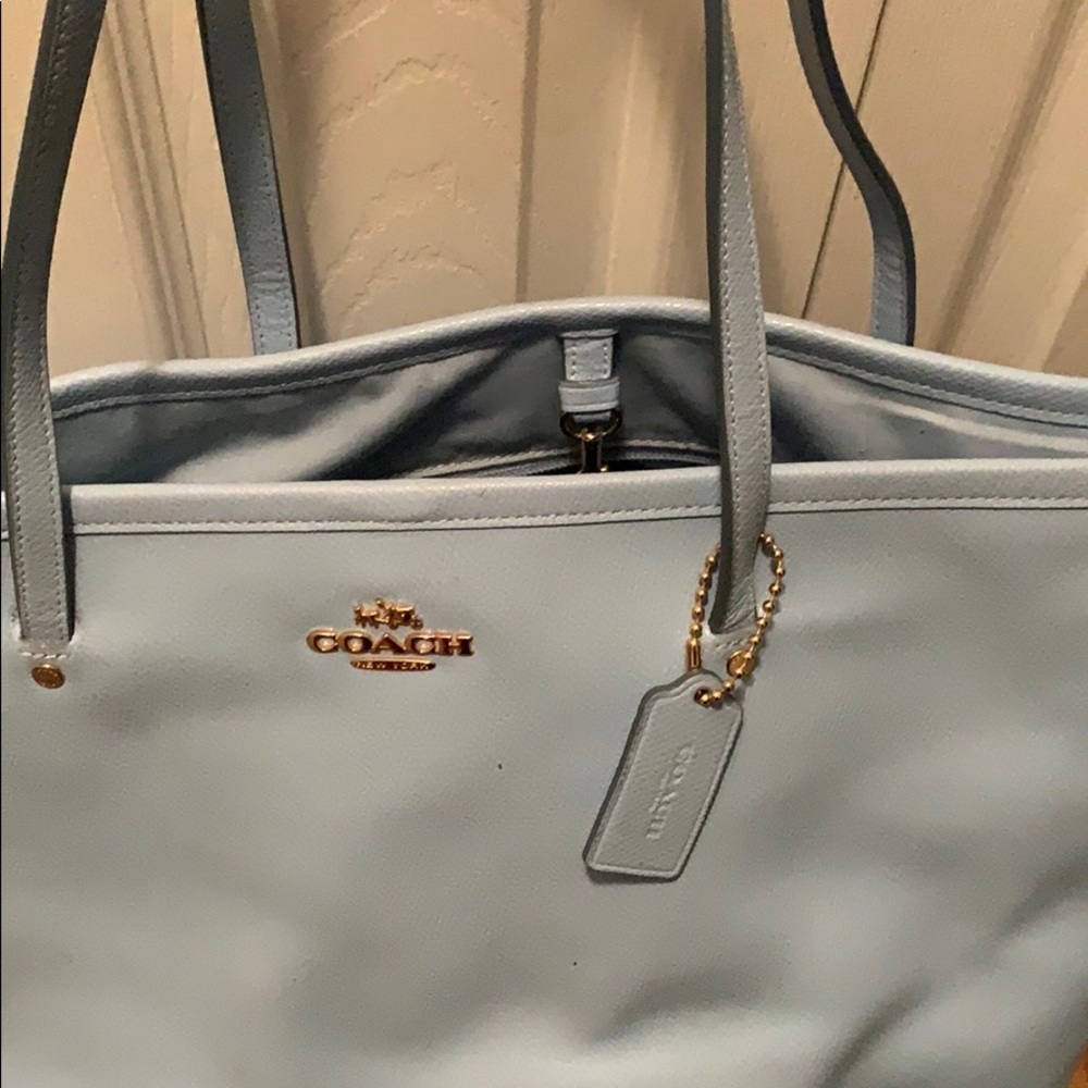 Used coach bag - Picture 2 of 4